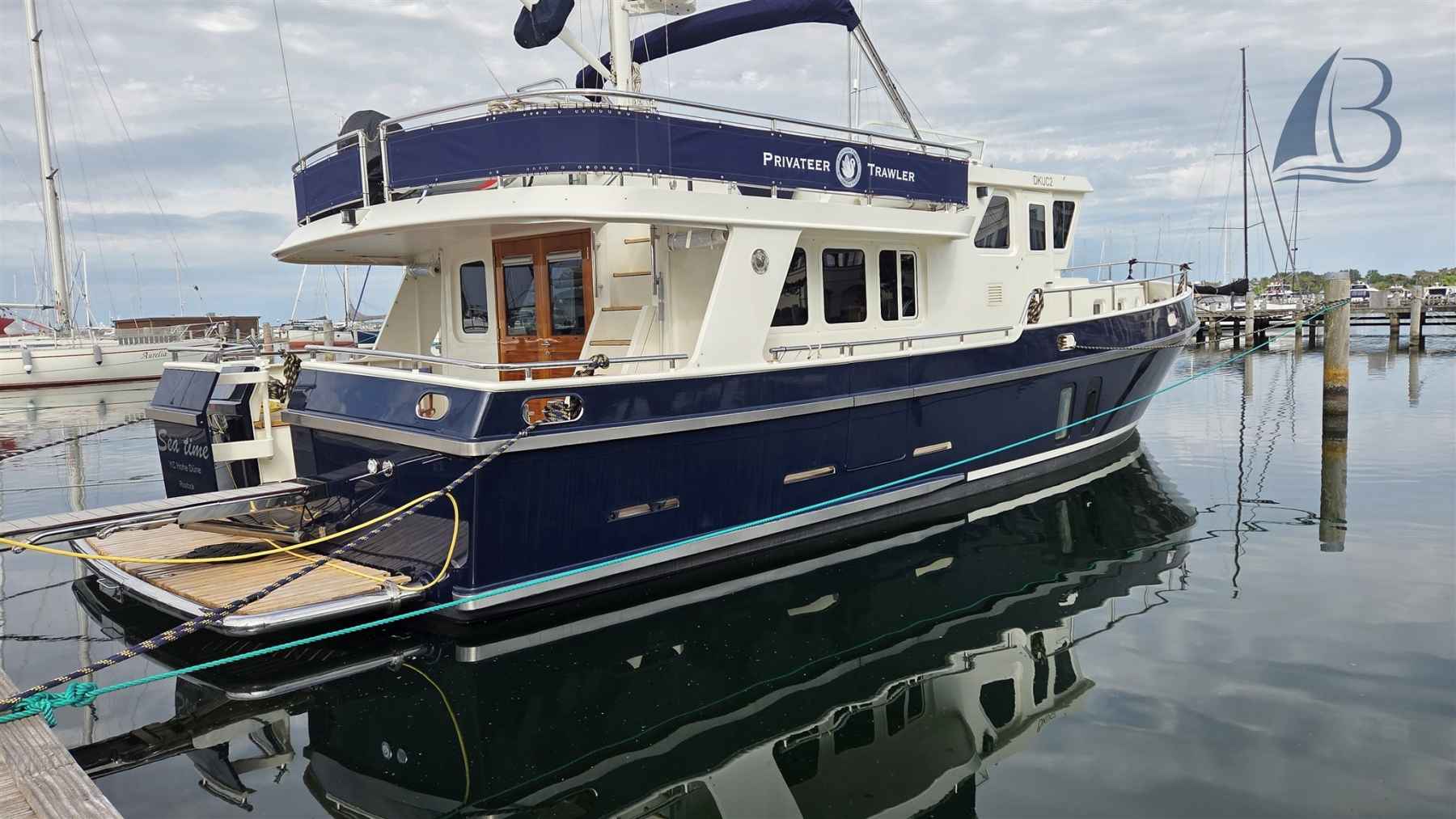 Motorboot Privateer Trawler 50