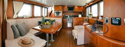 Motorboot Privateer Trawler 50
