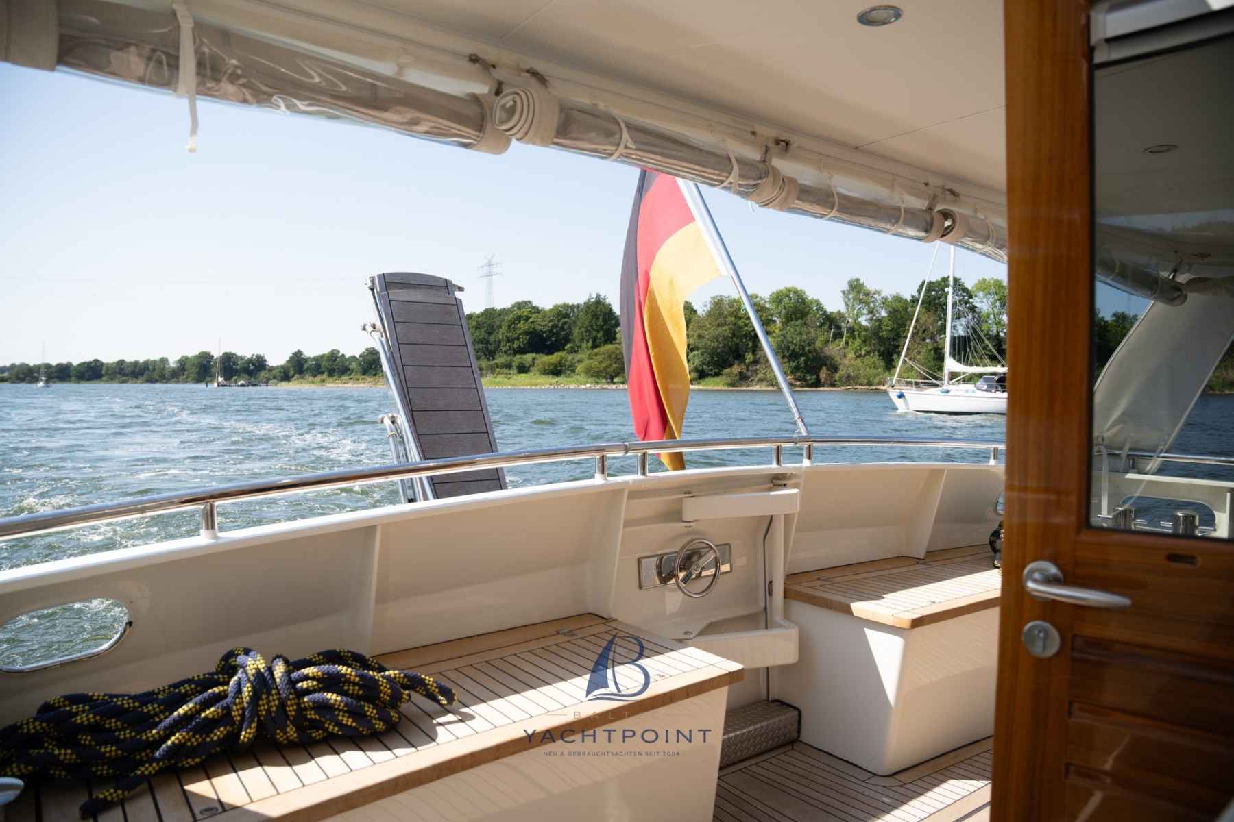 Motorboot Privateer Trawler 50