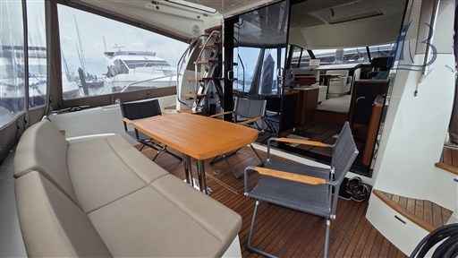 Motorboot Prestige 500 Fly