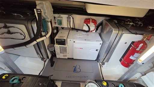 Motorboot Prestige 500 Fly