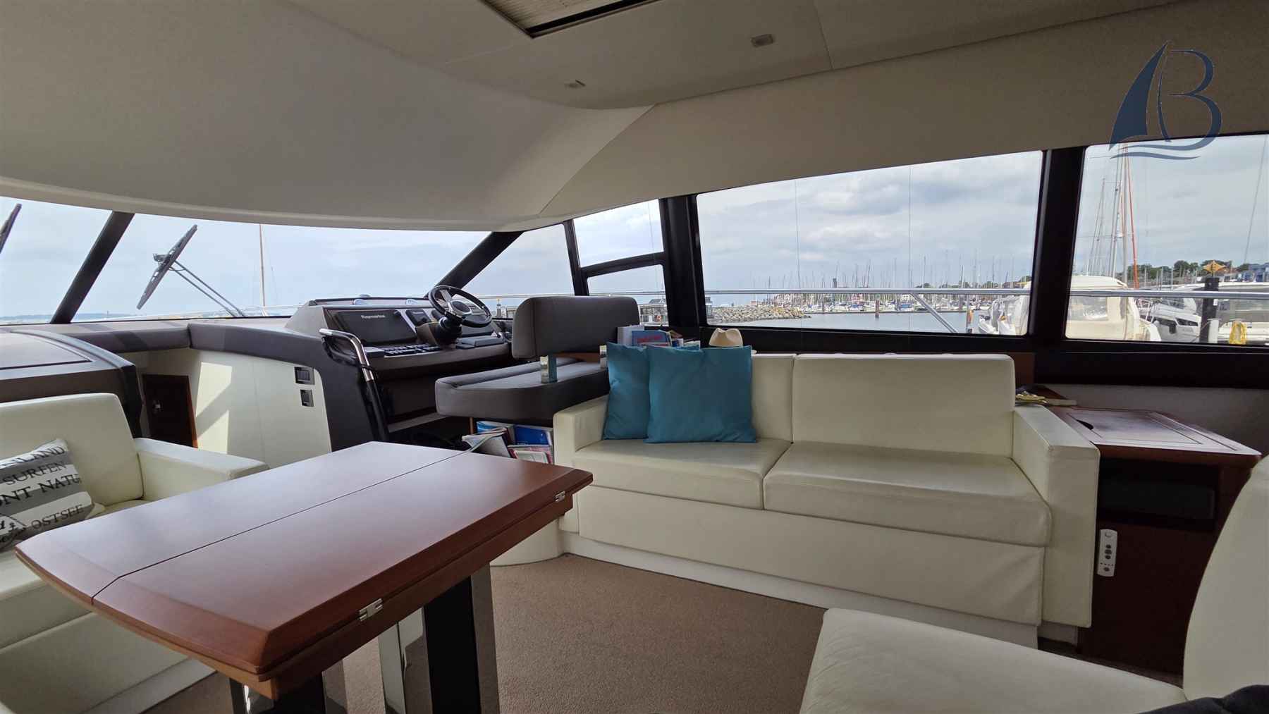 Motorboot Prestige 500 Fly