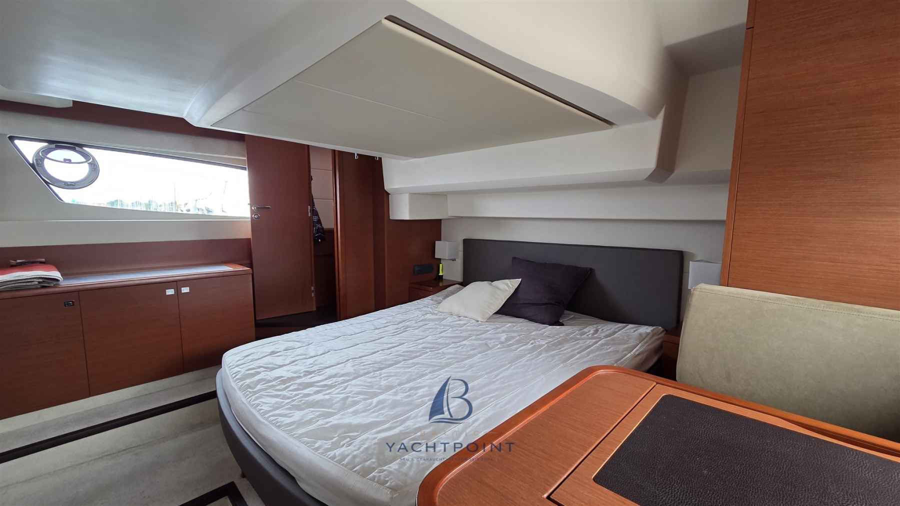 Motorboot Prestige 500 Fly