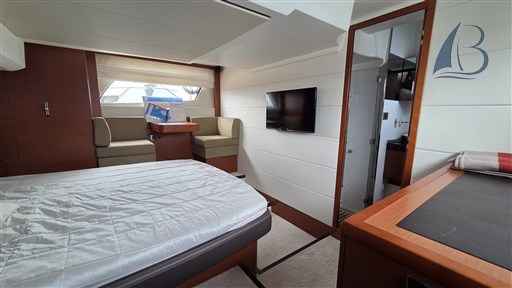 Motorboot Prestige 500 Fly
