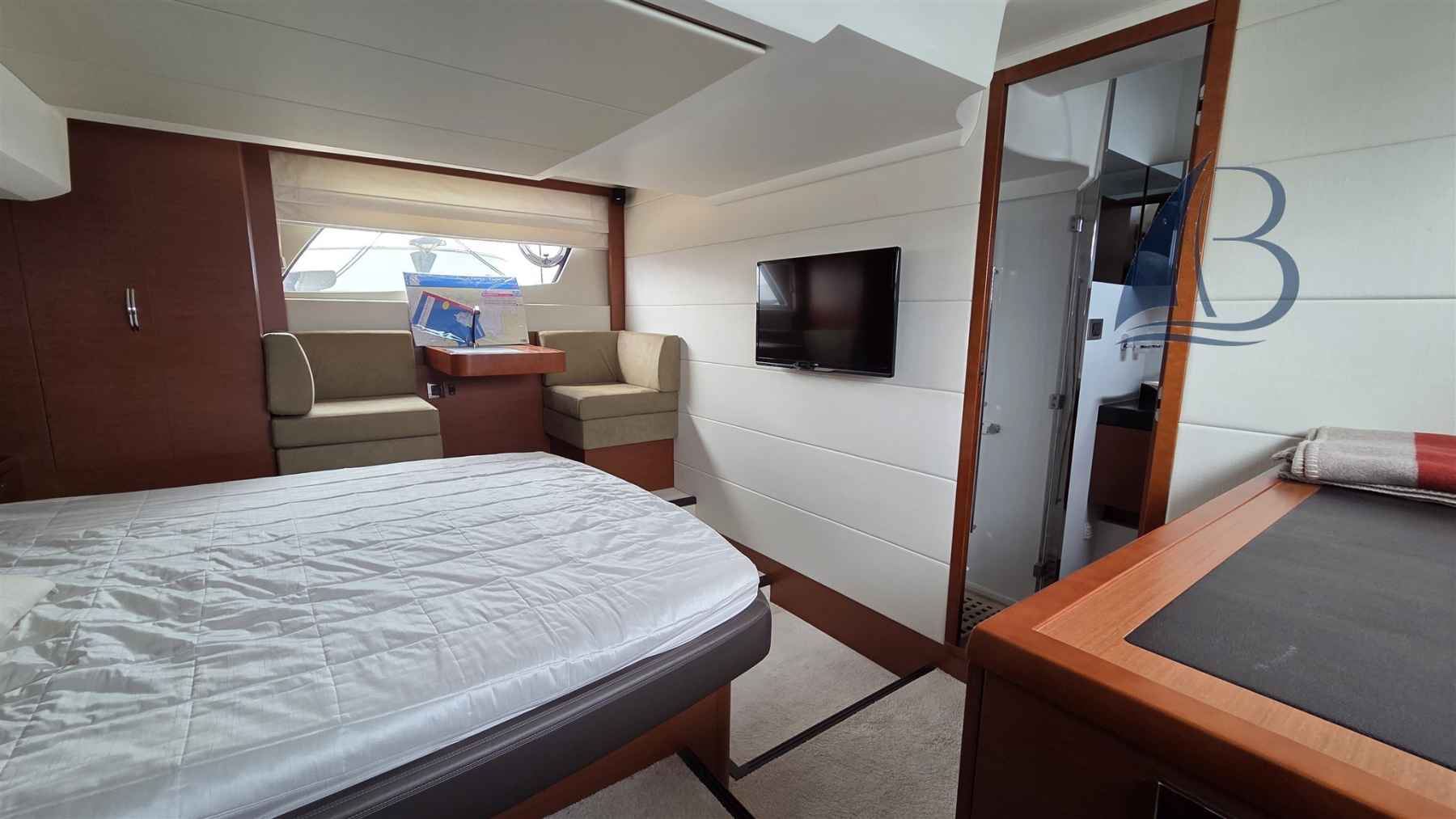 Motorboot Prestige 500 Fly