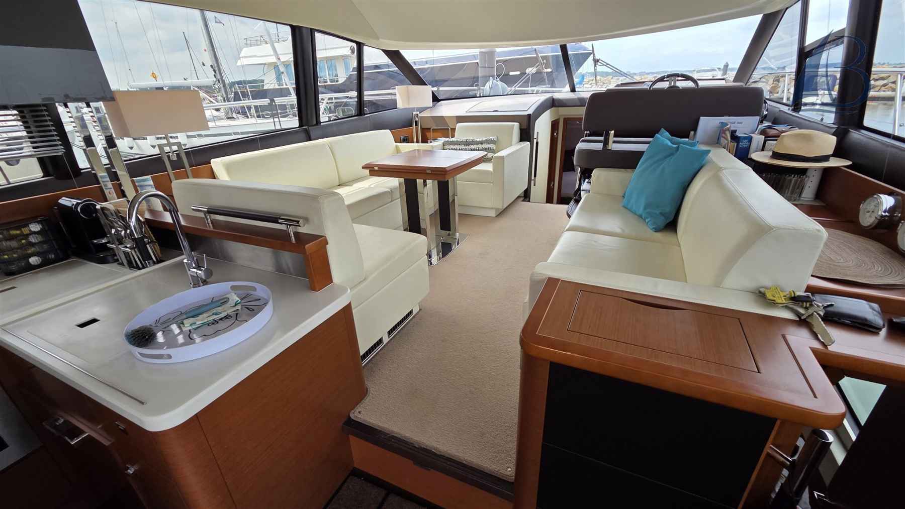 Motorboot Prestige 500 Fly