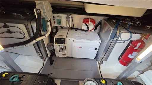Motorboot Prestige 500 Fly