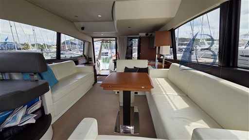 Motorboot Prestige 500 Fly