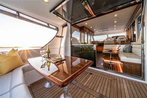 Motorboot Integrity 460 Sx