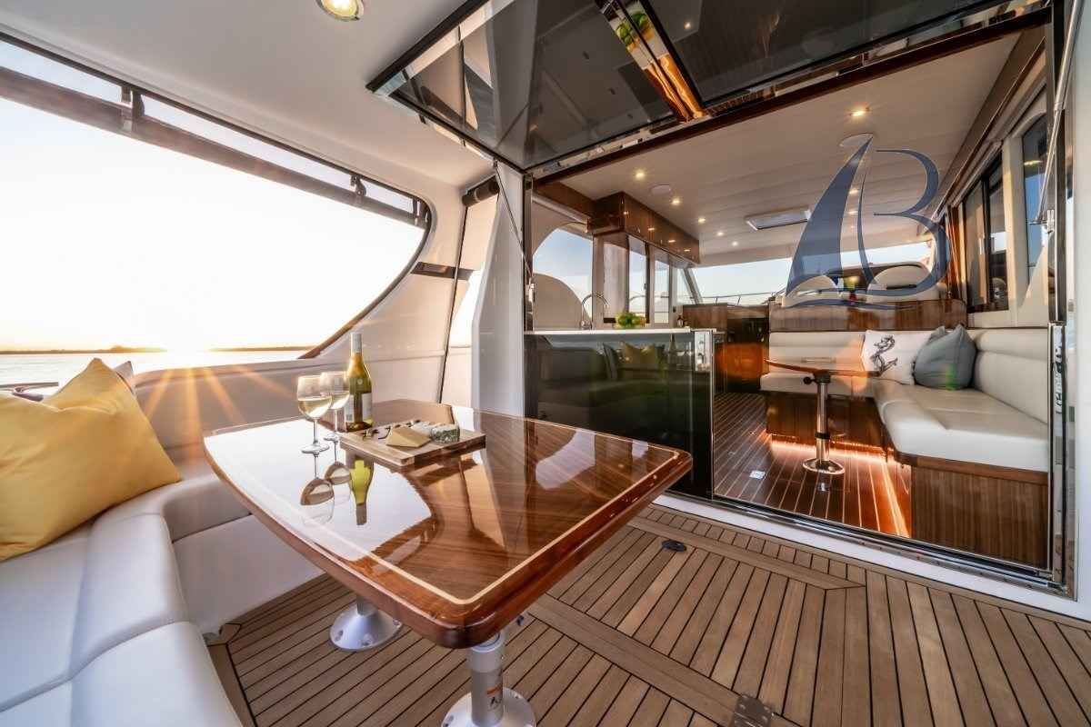 Motorboot Integrity 460 Sx