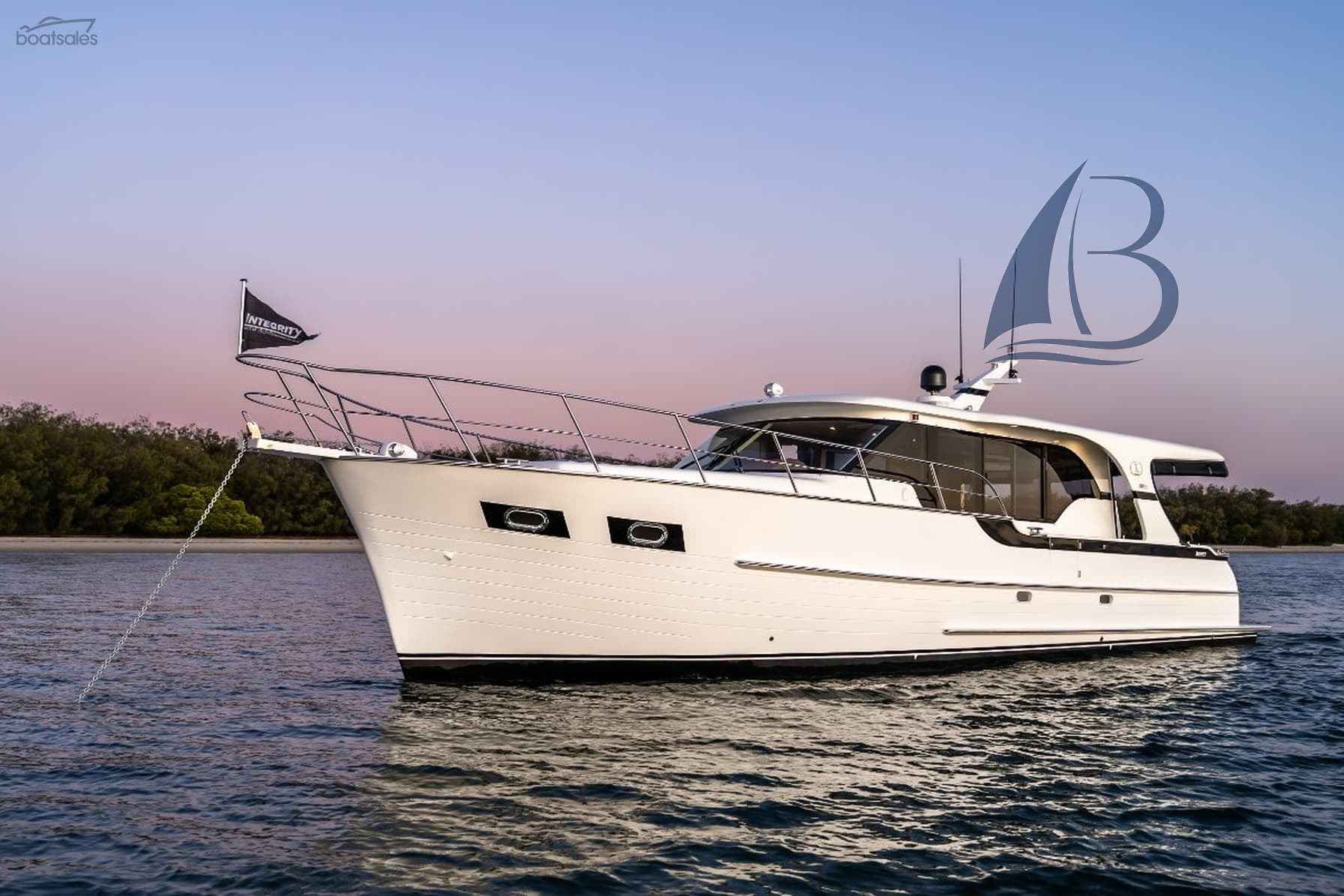 Motorboot Integrity 460 Sx