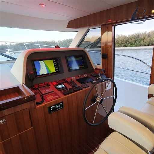 Motorboot Integrity 460 Sx