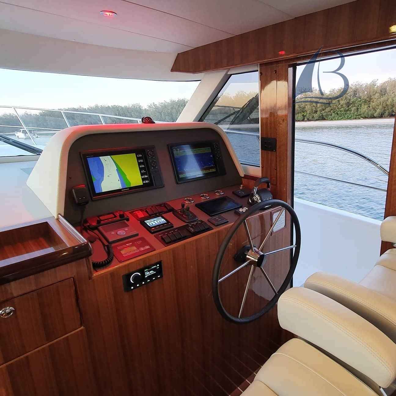 Motorboot Integrity 460 Sx