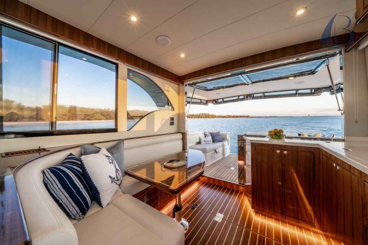 Motorboot Integrity 460 Sx
