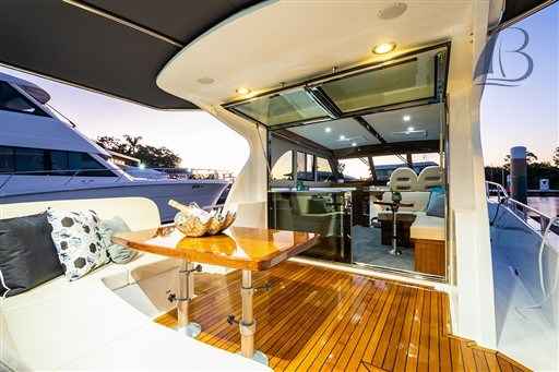 Motorboot Integrity Motor Yachts Integrity Newport 460