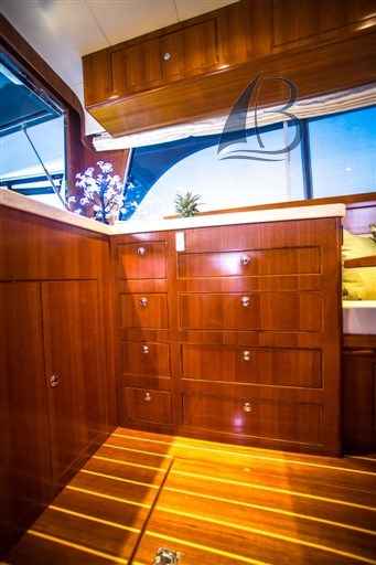 Motorboot Integrity Motor Yachts Integrity 440 Sedan