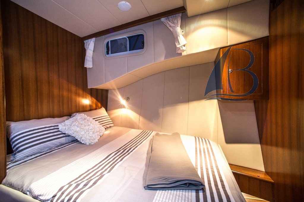 Motorboot Integrity Motor Yachts Integrity 440 Sedan