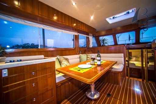 Motorboot Integrity Motor Yachts Integrity 440 Sedan