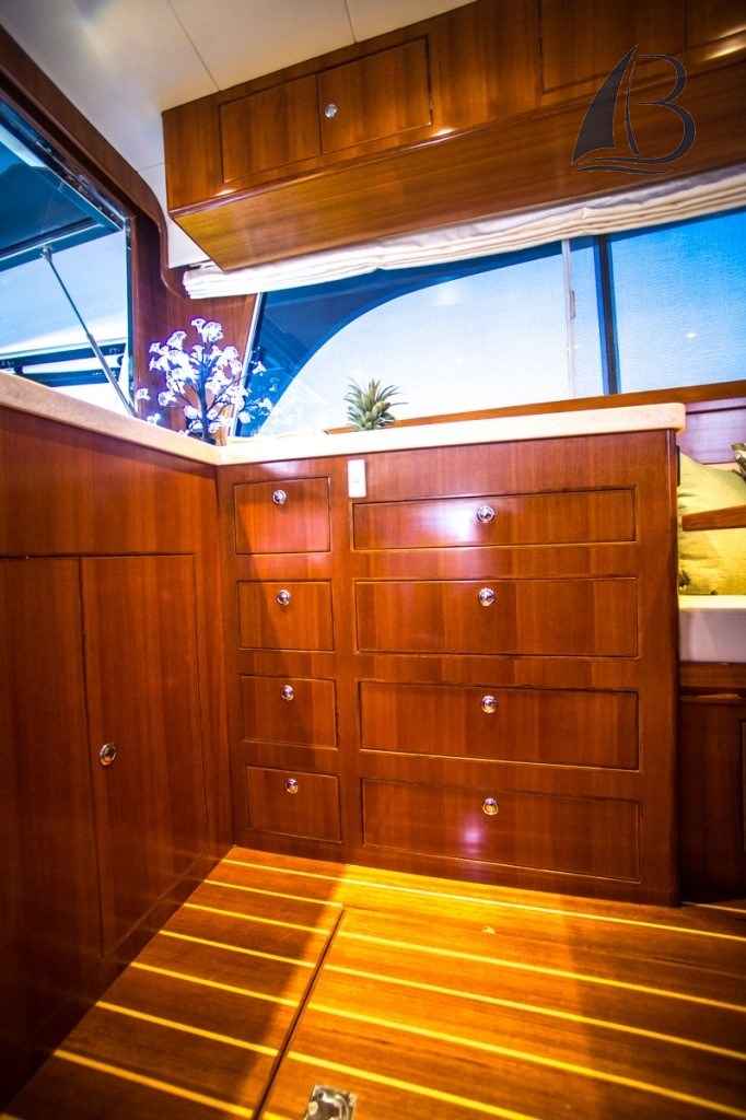 Motorboot Integrity Motor Yachts Integrity 440 Sedan