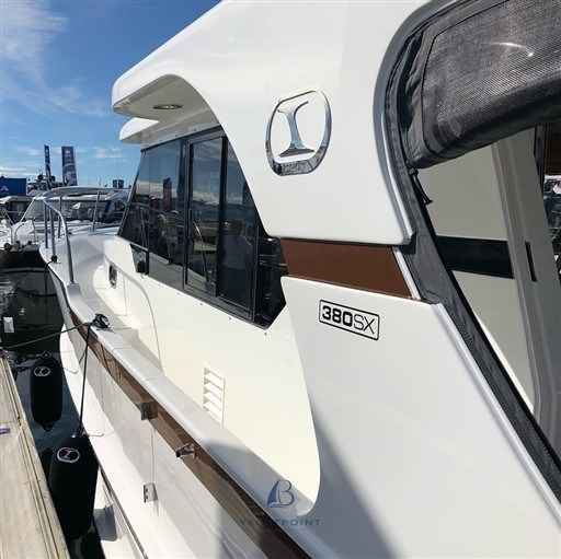 Motorboot Integrity 380 Sx
