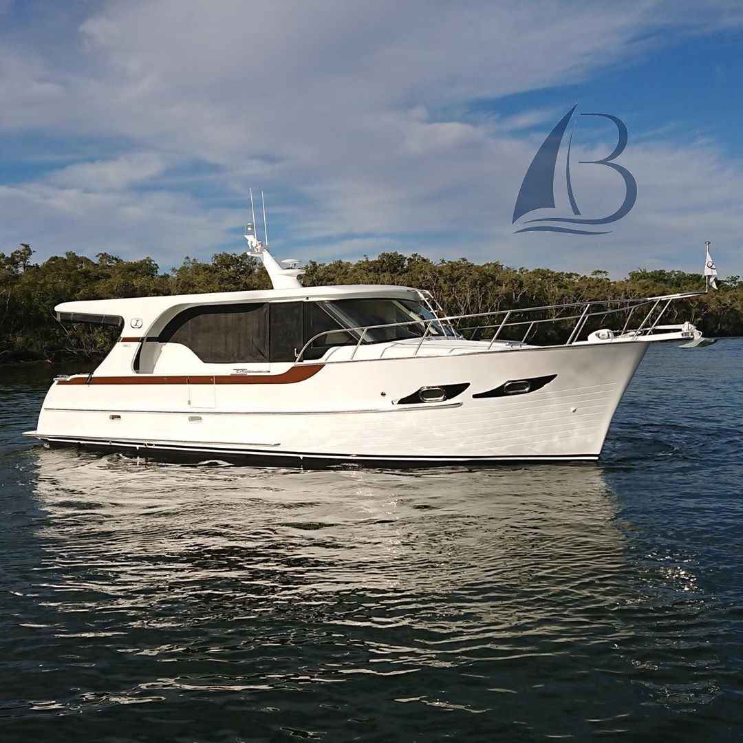 Motorboot Integrity 380 Sx