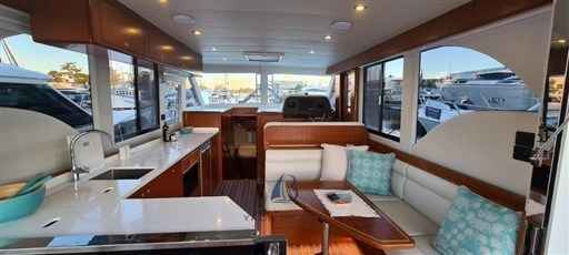 Motorboot Integrity 380 Sx