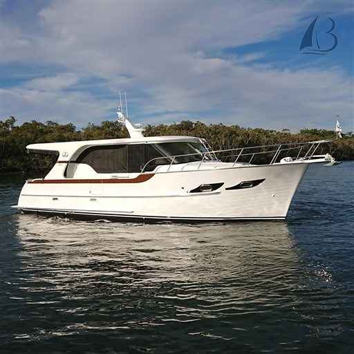 Motorboot Integrity 380 Sx