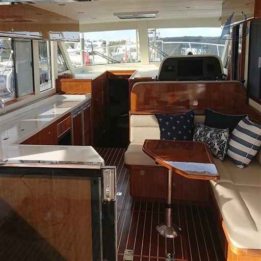 Motorboot Integrity 380 Sx