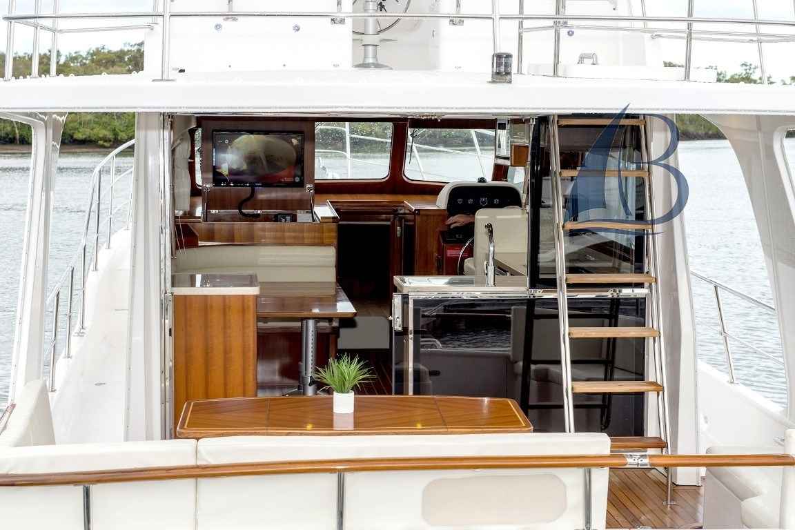 Motorboot Integrity Motor Yachts Integrity 380 Fly