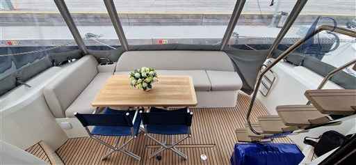 Motorboot Prestige 420 Fly