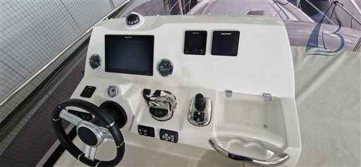 Motorboot Prestige 420 Fly