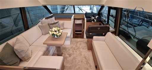 Motorboot Prestige 420 Fly