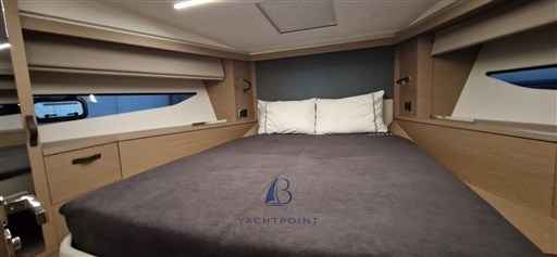 Motorboot Jeanneau Prestige 420 Fly