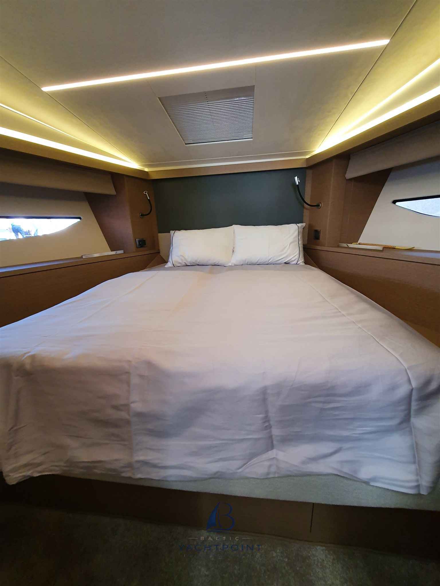 Motorboot Jeanneau Prestige 420 Fly