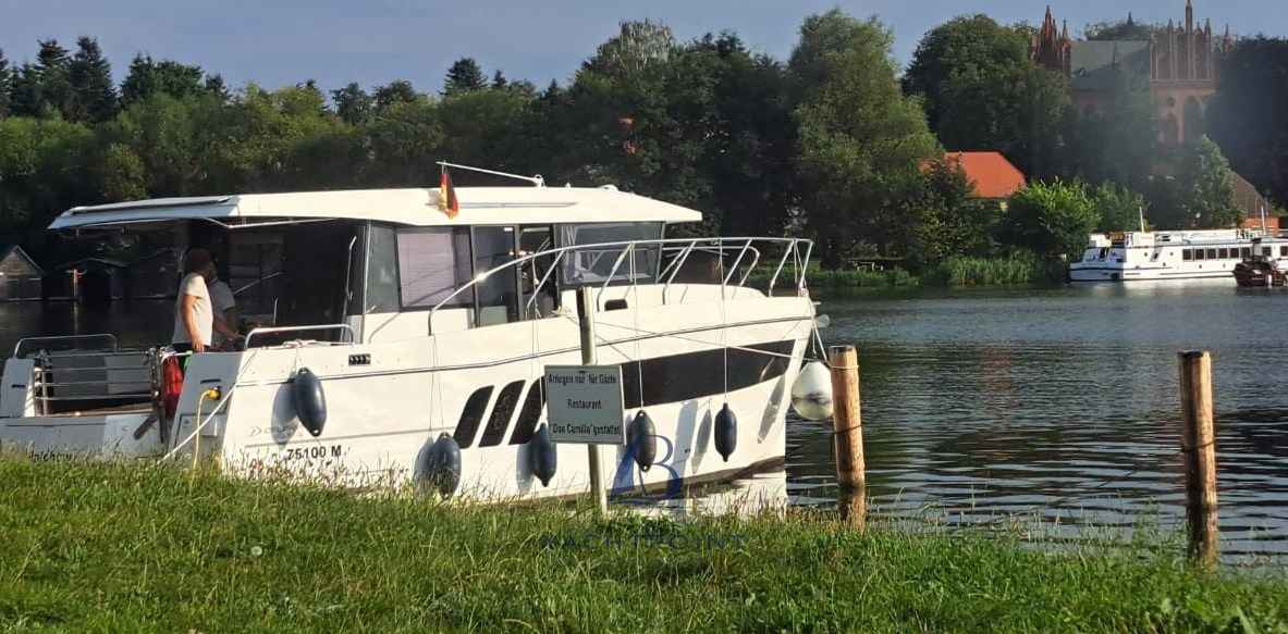Motorboot Delphia Escape 1150