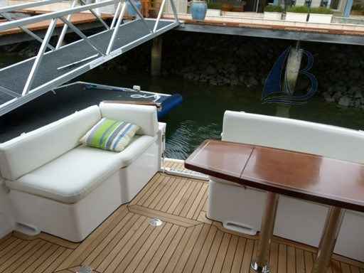 Motorboot Integrity Motor Yachts Integrity 350 Sedan