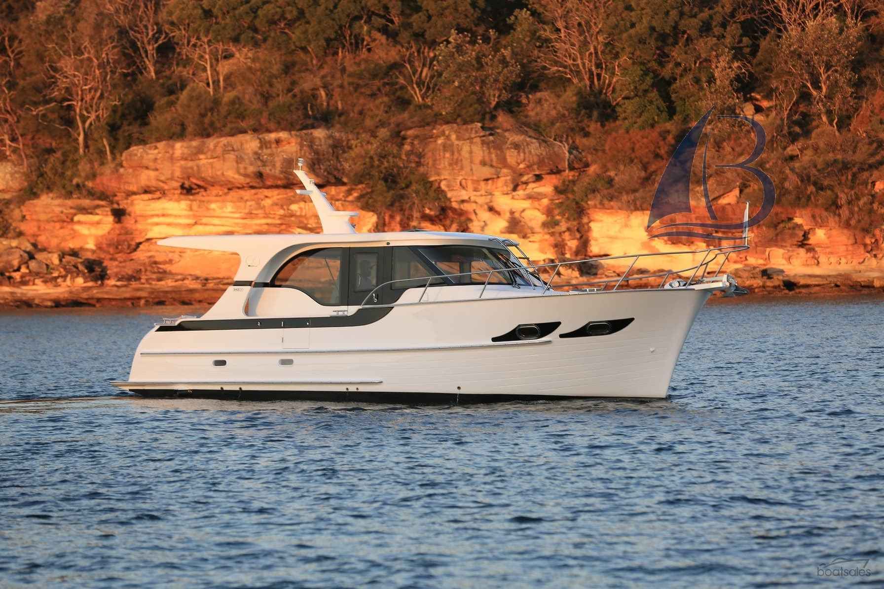 Motorboot Integrity 340 Sx
