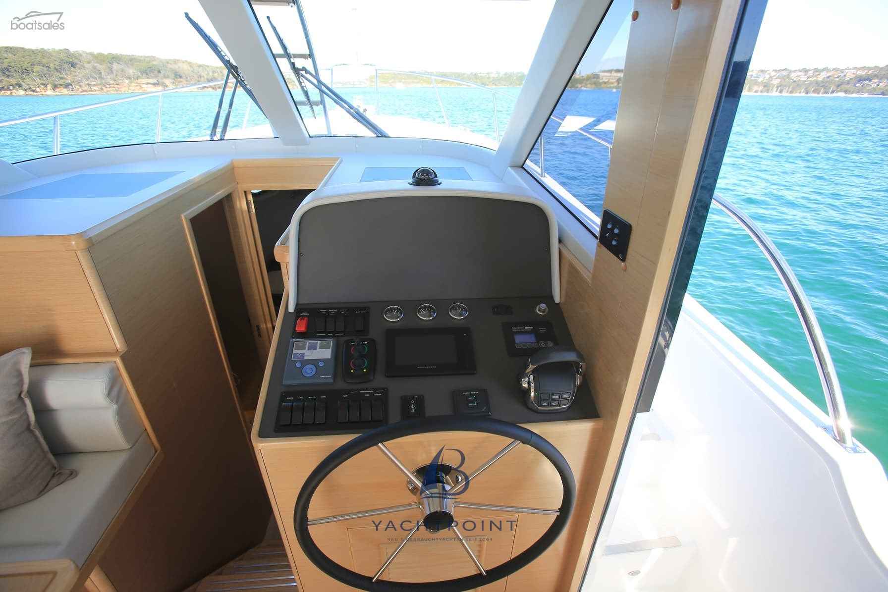 Motorboot Integrity 340 Sx