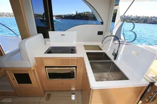 Motorboot Integrity 340 Sx
