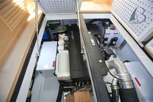 Motorboot Integrity 340 Sx