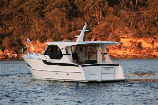 Motorboot Integrity 340 Sx