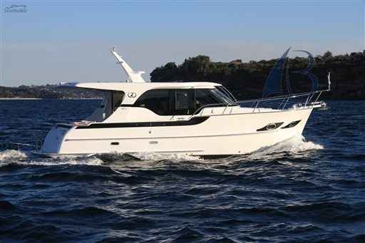 Motorboot Integrity 340 Sx