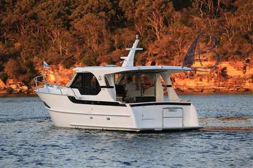 Motorboot Integrity 340 Sx