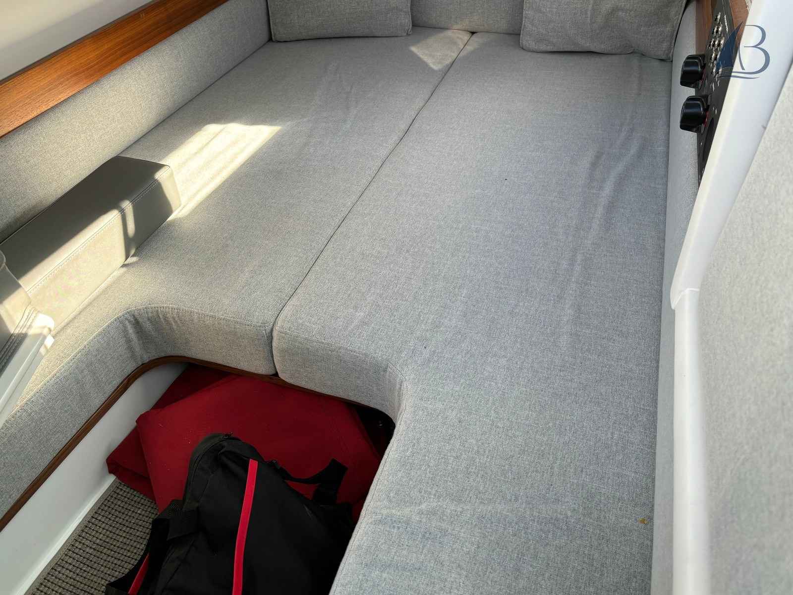 Motorboot Axopar 28 AC Facelift MKII