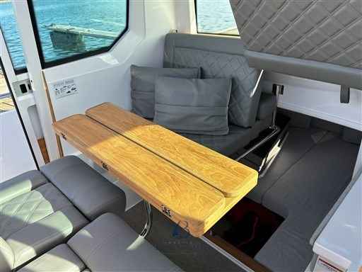 Motorboot Axopar 28 Ac Facefilft Mkii