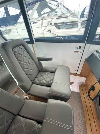 Motorboot Axopar 28 Ac Facefilft Mkii