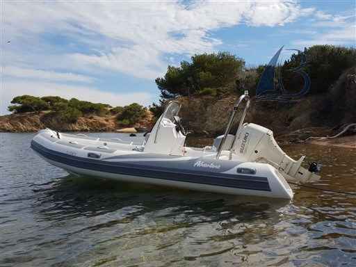 Motorboot Adventure Boats Vesta 550