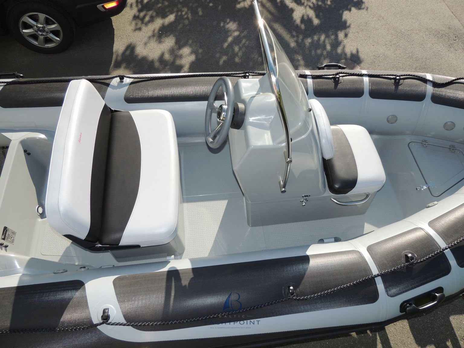 Motorboot Adventure Boats Vesta 450