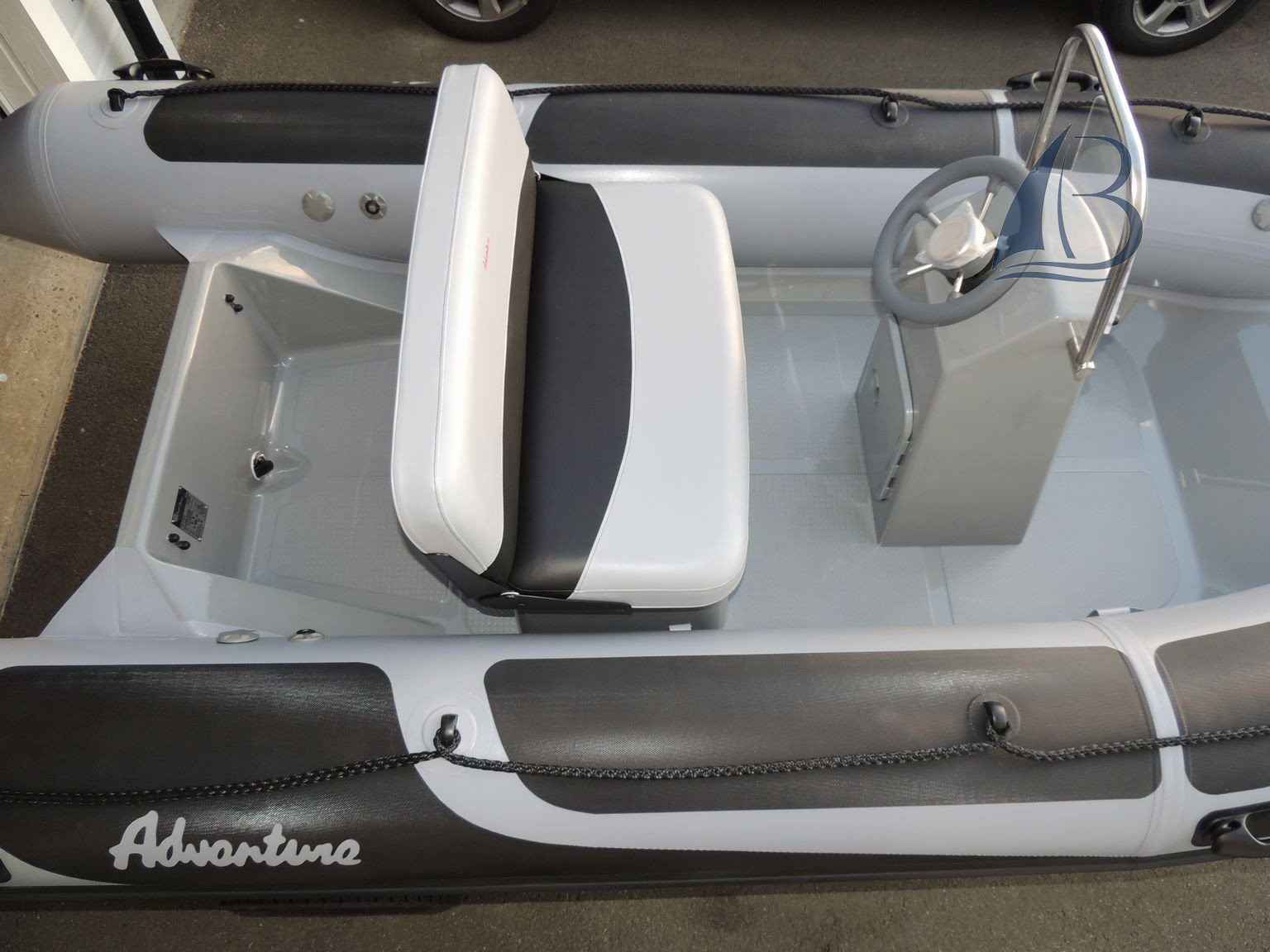 Motorboot Adventure Boats Adventure Vesta 380