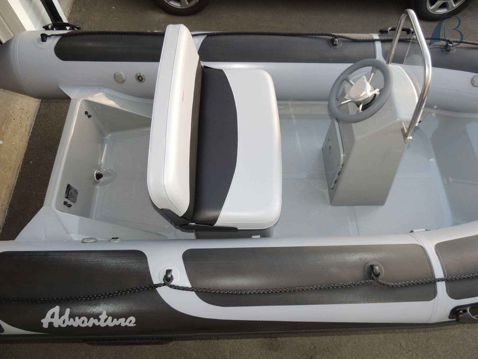 Motorboot Adventure Boats Adventure Vesta 380